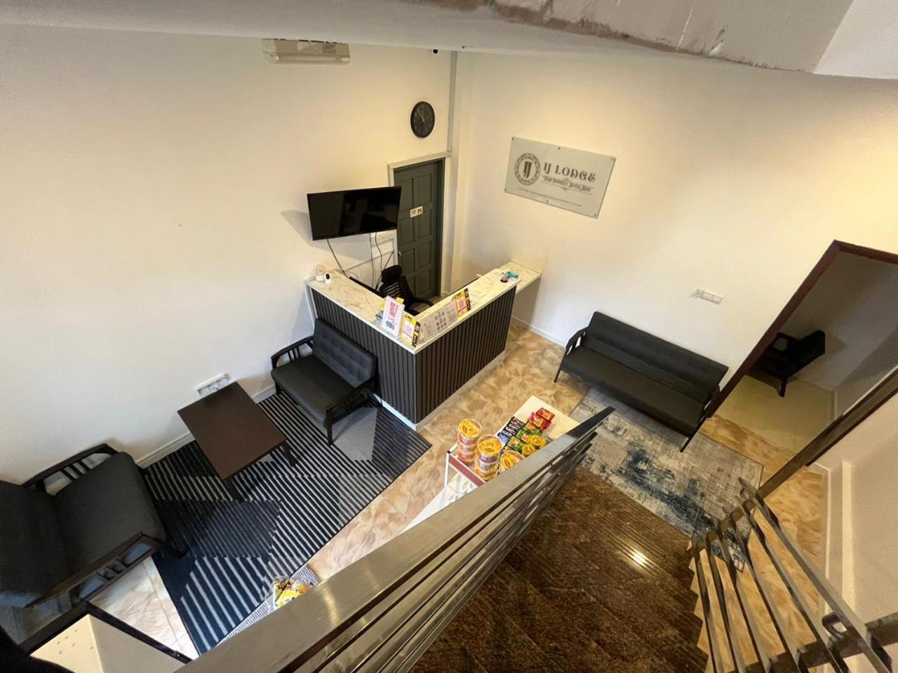 Ij Lodge Miri Ngoại thất bức ảnh